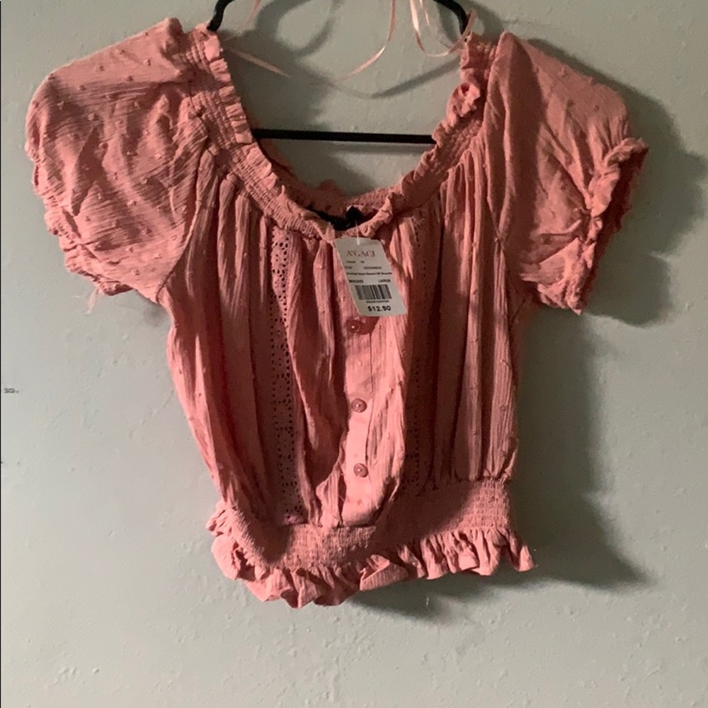 Crop top